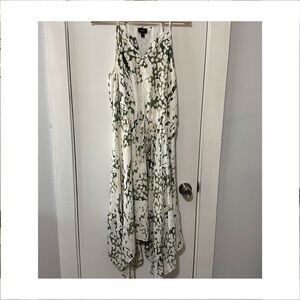 Flowy Sleeveless Mossimo Summer Dress - Medium